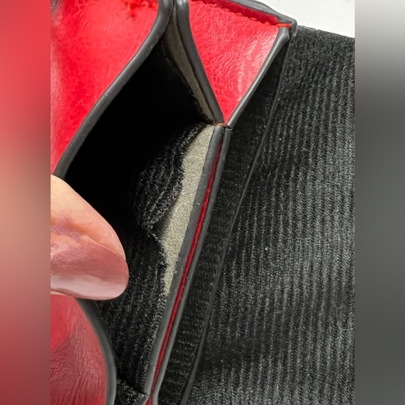 Red Pleather/Vegan Leather Crossbody Satchel - Picture 4 of 6